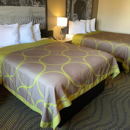 Super 8 By Wyndham Kokomo Extérieur photo