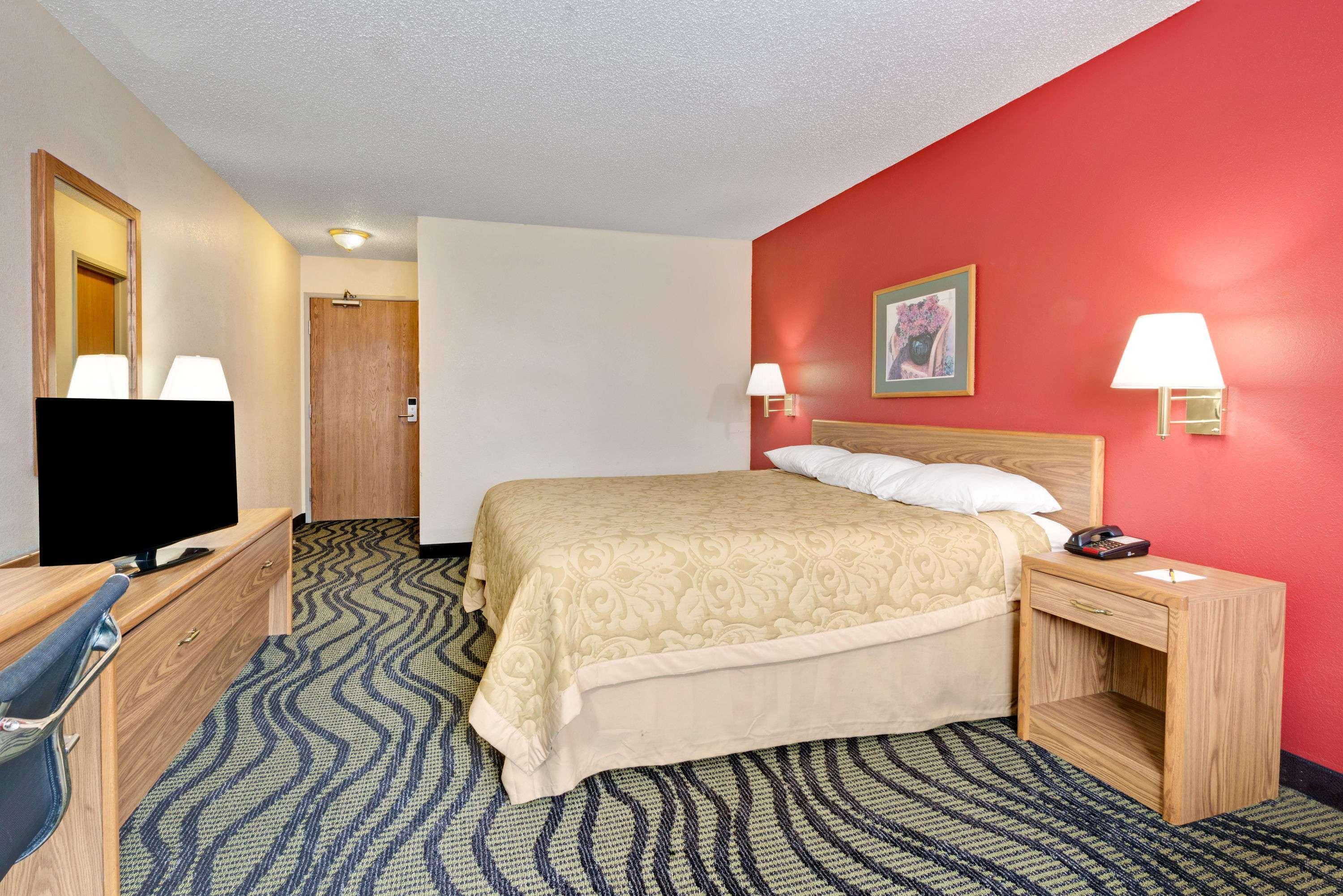 Super 8 By Wyndham Kokomo Extérieur photo